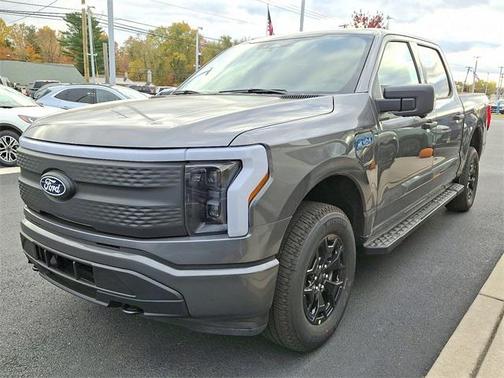 2025 Ford F-150 Lightning XLT