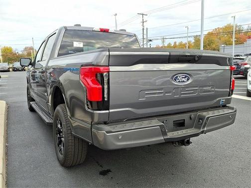 2025 Ford F-150 Lightning XLT