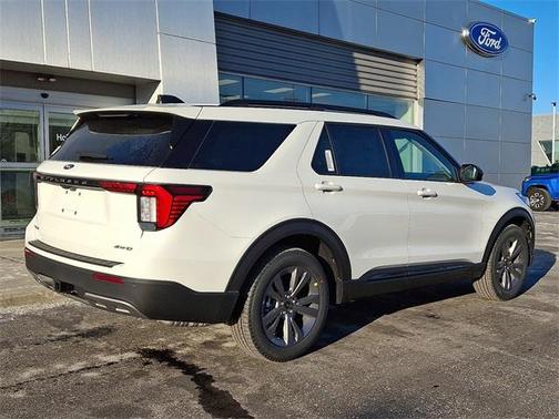 2026 Ford Explorer Active w/200A Pkg