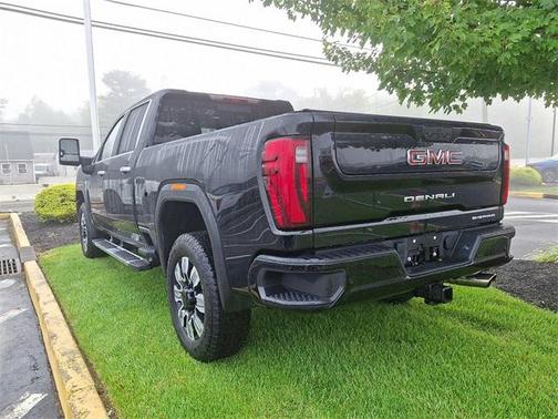 2025 GMC Sierra 2500 Denali