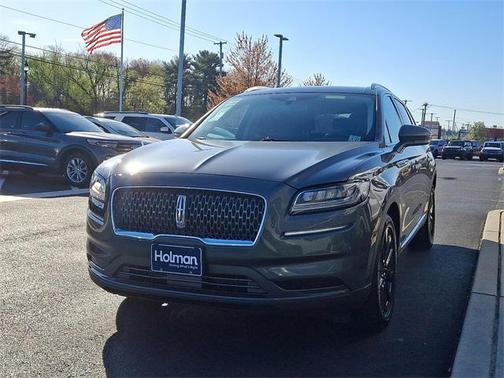 2022 Lincoln Nautilus Reserve