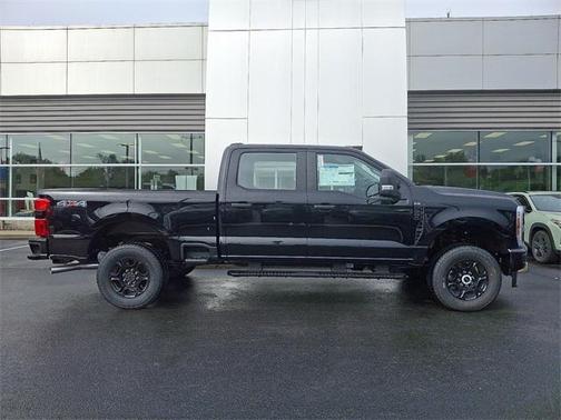 2025 Ford F-250 XL