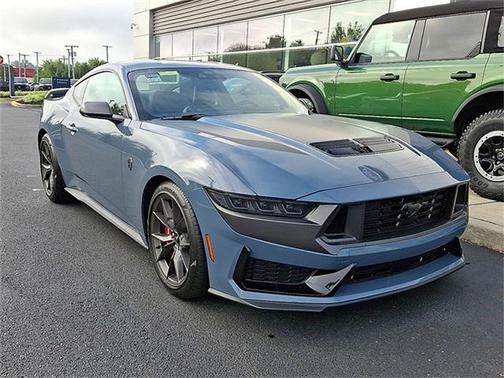 2025 Ford Mustang Dark Horse Fastback