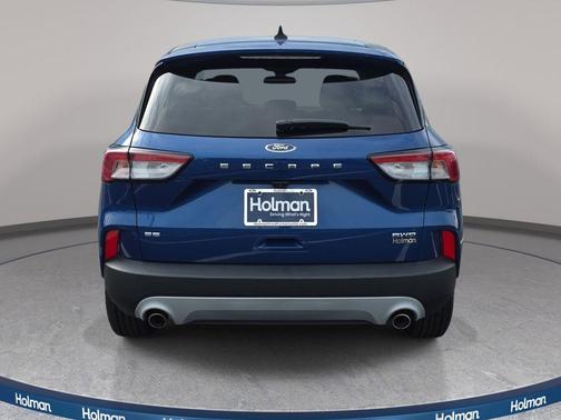 Atlas Blue Metallic 2022 Ford Escape SE
