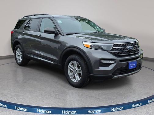 Carbonized Gray Metallic 2023 Ford Explorer XLT