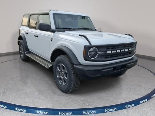 Oxford White 2026 Ford Bronco Big Bend