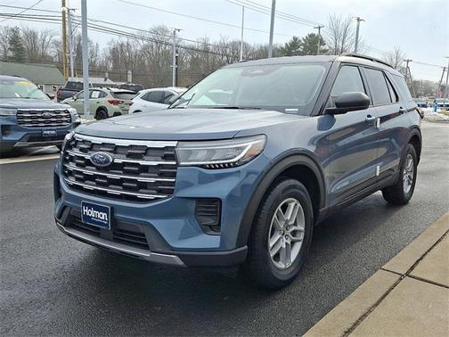 2026 Ford Explorer Active w/200A Pkg