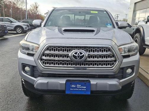 2017 Toyota Tacoma TRD Sport