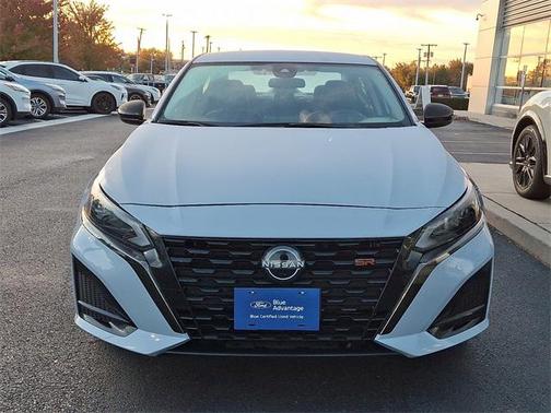 2023 Nissan Altima SR FWD