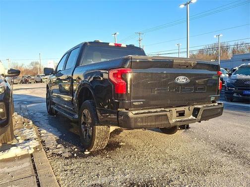 2025 Ford F-150 Lightning Flash