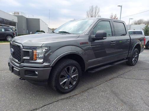 Magnetic Metallic 2018 Ford F-150 XLT