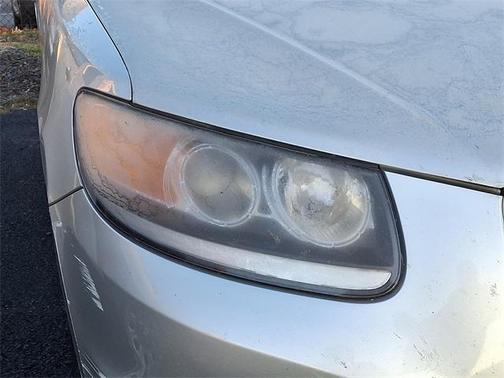 2012 Hyundai SANTA FE SE