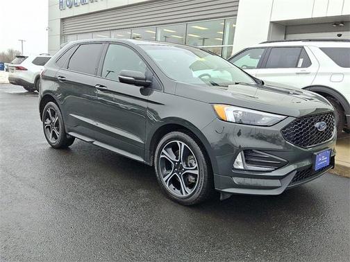 2022 Ford Edge ST