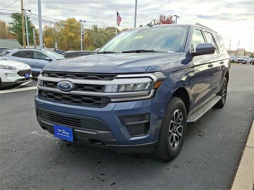 2022 Ford Expedition Max XLT