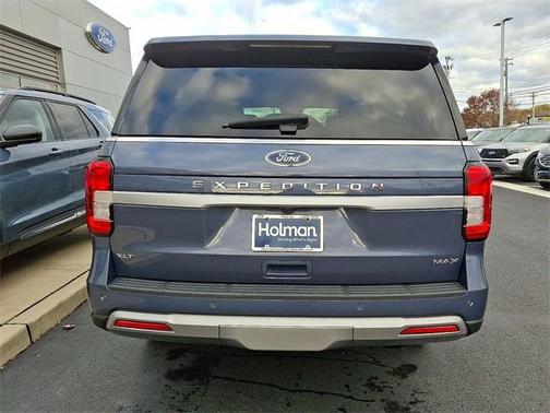 2022 Ford Expedition Max XLT