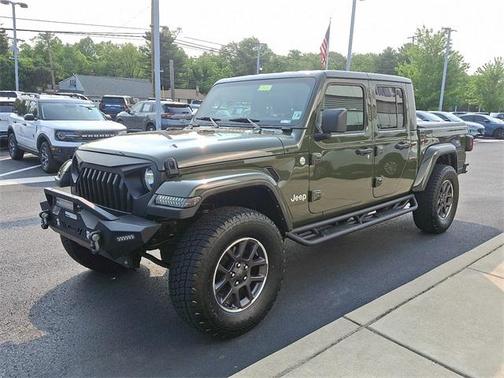 2021 Jeep Gladiator Overland