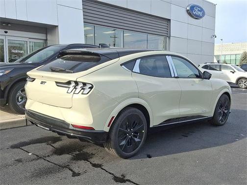 2025 Ford Mustang Mach-E GT
