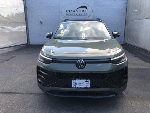 2025 Volkswagen Tiguan 2.0T SE R-Line Black 4MOTION