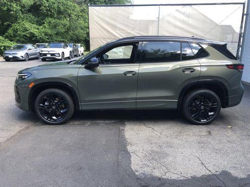 2025 Volkswagen Tiguan 2.0T SE R-Line Black 4MOTION