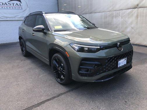 2025 Volkswagen Tiguan 2.0T SE R-Line Black 4MOTION