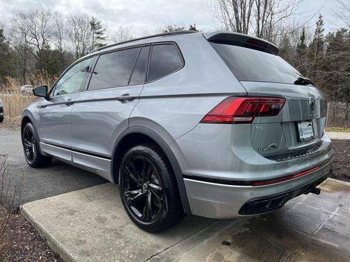 2024 Volkswagen Tiguan 2.0T SE R-Line Black 4MOTION