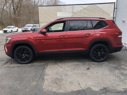 2025 Volkswagen Atlas 2.0T SE w/Technology 4MOTION
