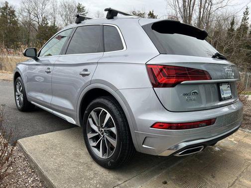 2022 Audi Q5 45 S line Premium Plus