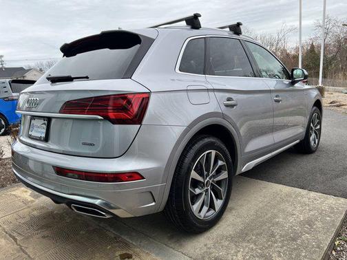 2022 Audi Q5 45 S line Premium Plus