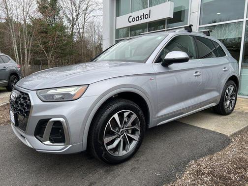 2022 Audi Q5 45 S line Premium Plus