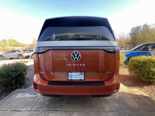 2025 Volkswagen ID. Buzz 1st Edition with 4MOTION