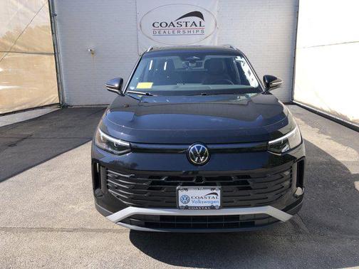 2025 Volkswagen Tiguan 2.0T SE 4MOTION