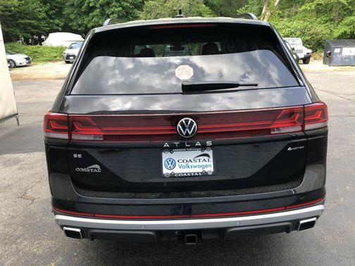 2025 Volkswagen Atlas 2.0T Peak Edition