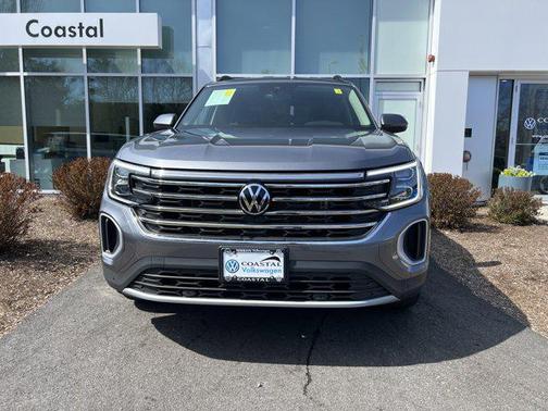 2025 Volkswagen Atlas 2.0T SE w/Technology 4MOTION