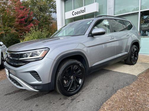 2022 Volkswagen Atlas 2.0T SE w/Technology 4MOTION