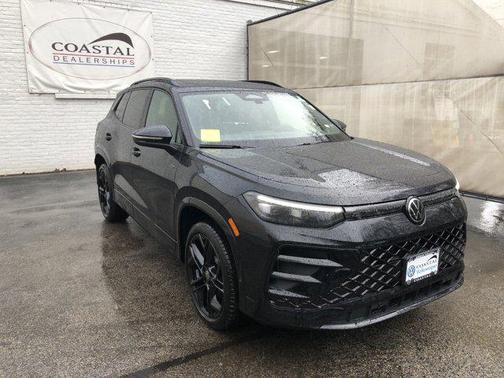 deep black pearl 2026 Volkswagen Tiguan 2.0T SE R-Line Black 4MOTION
