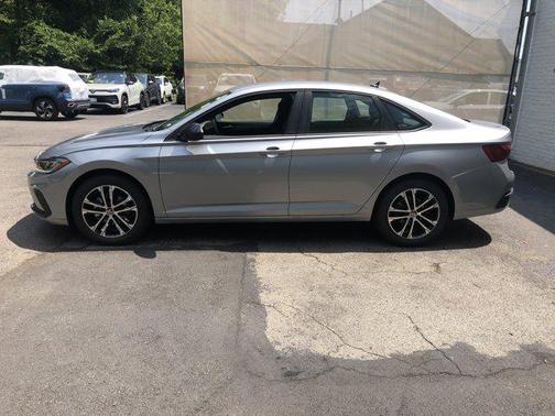 2025 Volkswagen Jetta 1.5T Sport