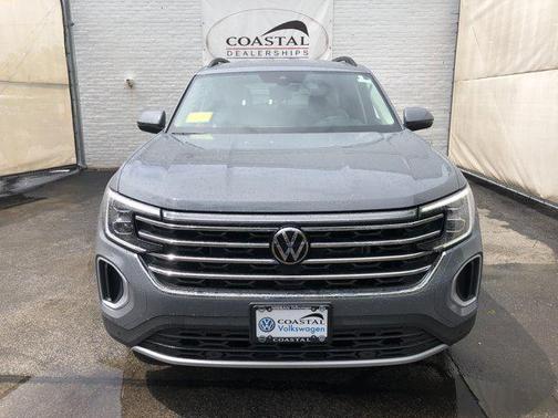 2025 Volkswagen Atlas 2.0T SE w/Technology 4MOTION