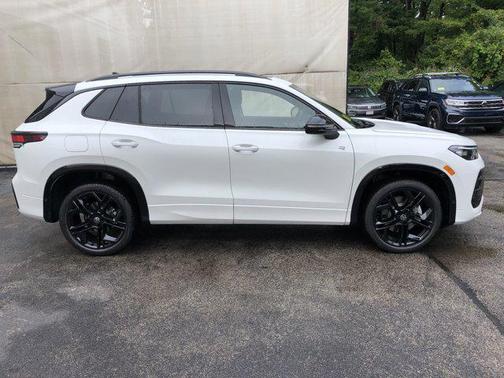 2025 Volkswagen Tiguan 2.0T SE R-Line Black 4MOTION
