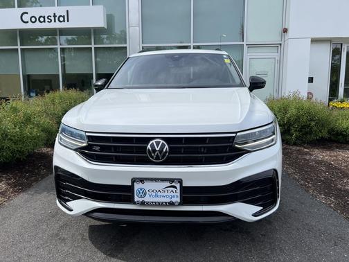 Opal White Pearl 2023 Volkswagen Tiguan 2.0T SE R-Line Black 4MOTION