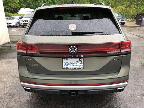 2025 Volkswagen Atlas 2.0T Peak Edition