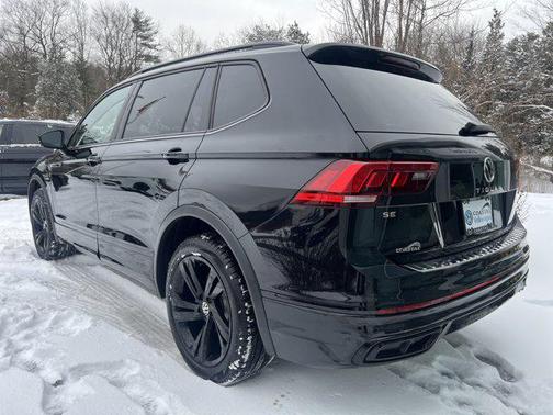 2024 Volkswagen Tiguan 2.0T SE R-Line Black 4MOTION
