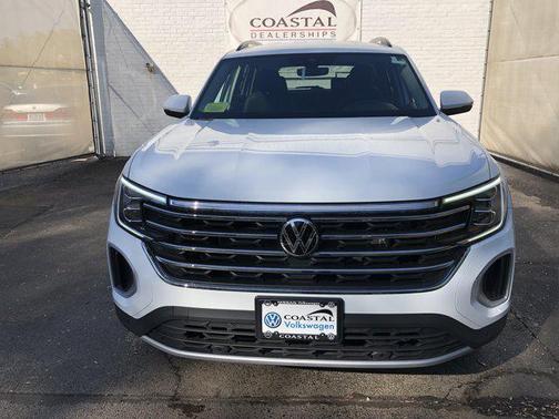 2025 Volkswagen Atlas 2.0T SE w/Technology 4MOTION