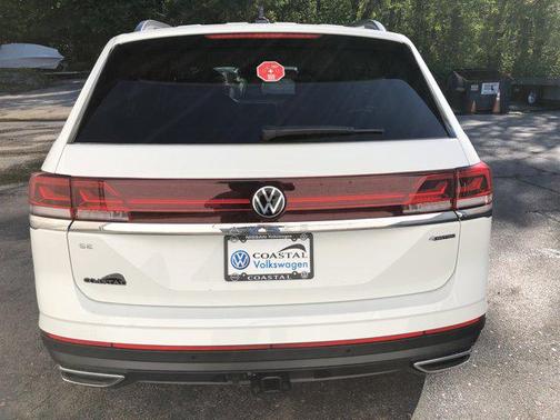 2025 Volkswagen Atlas 2.0T SE w/Technology 4MOTION