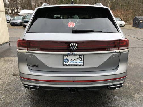 2025 Volkswagen Atlas 2.0T SEL Premium R-Line 4MOTION