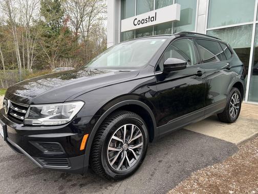 Deep Black Pearl 2021 Volkswagen Tiguan 2.0T S 4MOTION