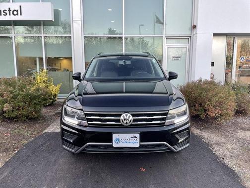 Deep Black Pearl 2021 Volkswagen Tiguan 2.0T S 4MOTION