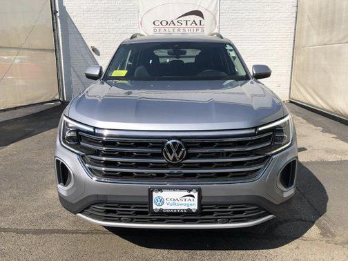 2025 Volkswagen Atlas 2.0T SE w/Technology 4MOTION