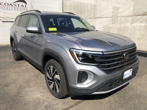 2025 Volkswagen Atlas 2.0T SE w/Technology 4MOTION