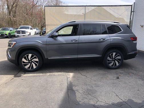 2025 Volkswagen Atlas 2.0T SEL