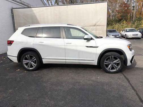 2018 Volkswagen Atlas 3.6L SE w/Technology